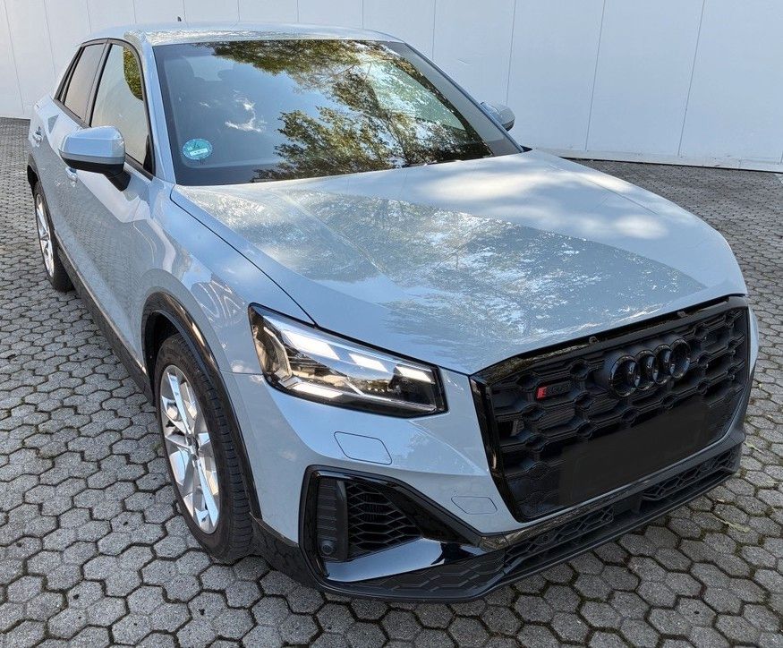 Image of Audi SQ2