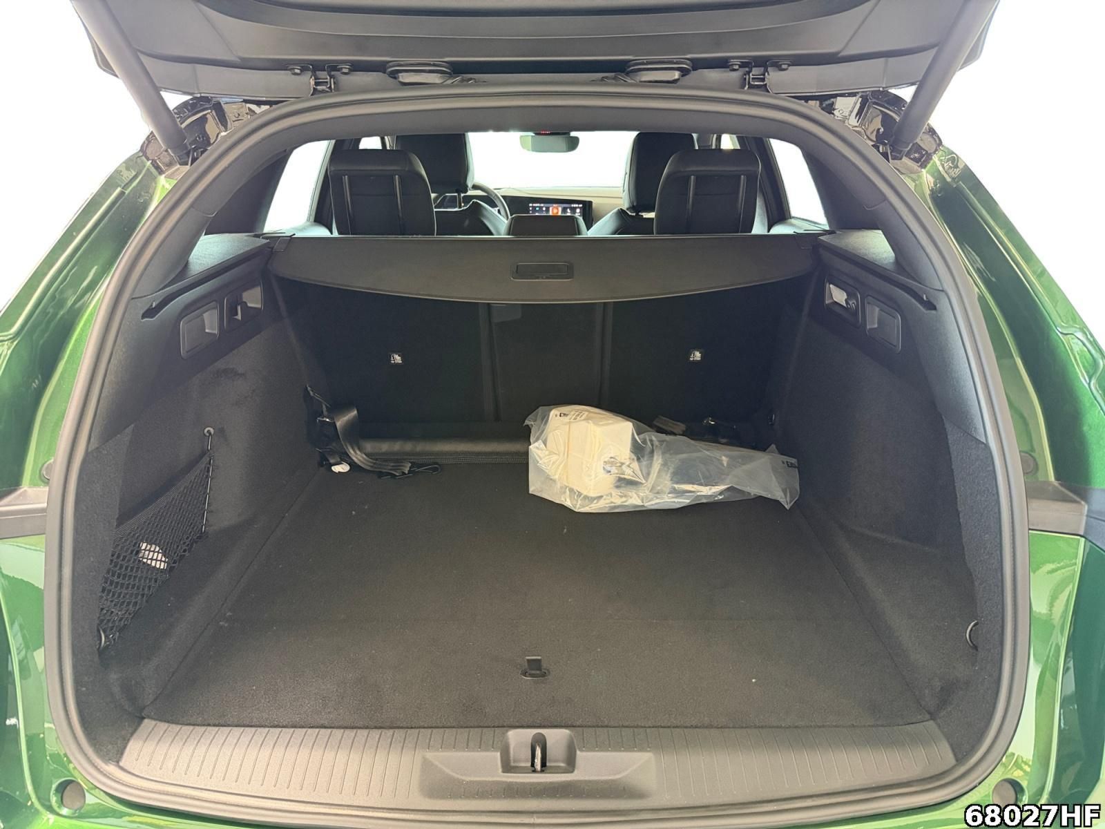 Fahrzeugabbildung Opel Astra L SportsTourer*Ulitmate*Headup*360°Cam*