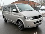 Volkswagen T5 Multivan - Volkswagen T5: Firmenfahrzeug