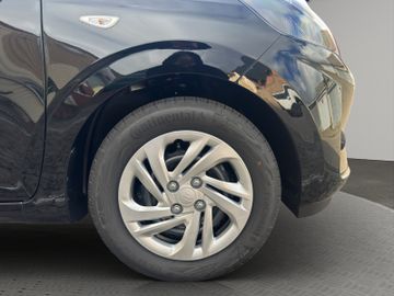 Hyundai i10 1.0 SELECT - INCL. NAVI - SOFORT