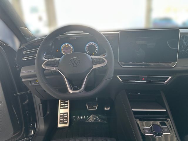 Fahrzeugabbildung Volkswagen Tiguan R-Line 1,5 l eTSI OPF 110 kW (150 PS) 7-G