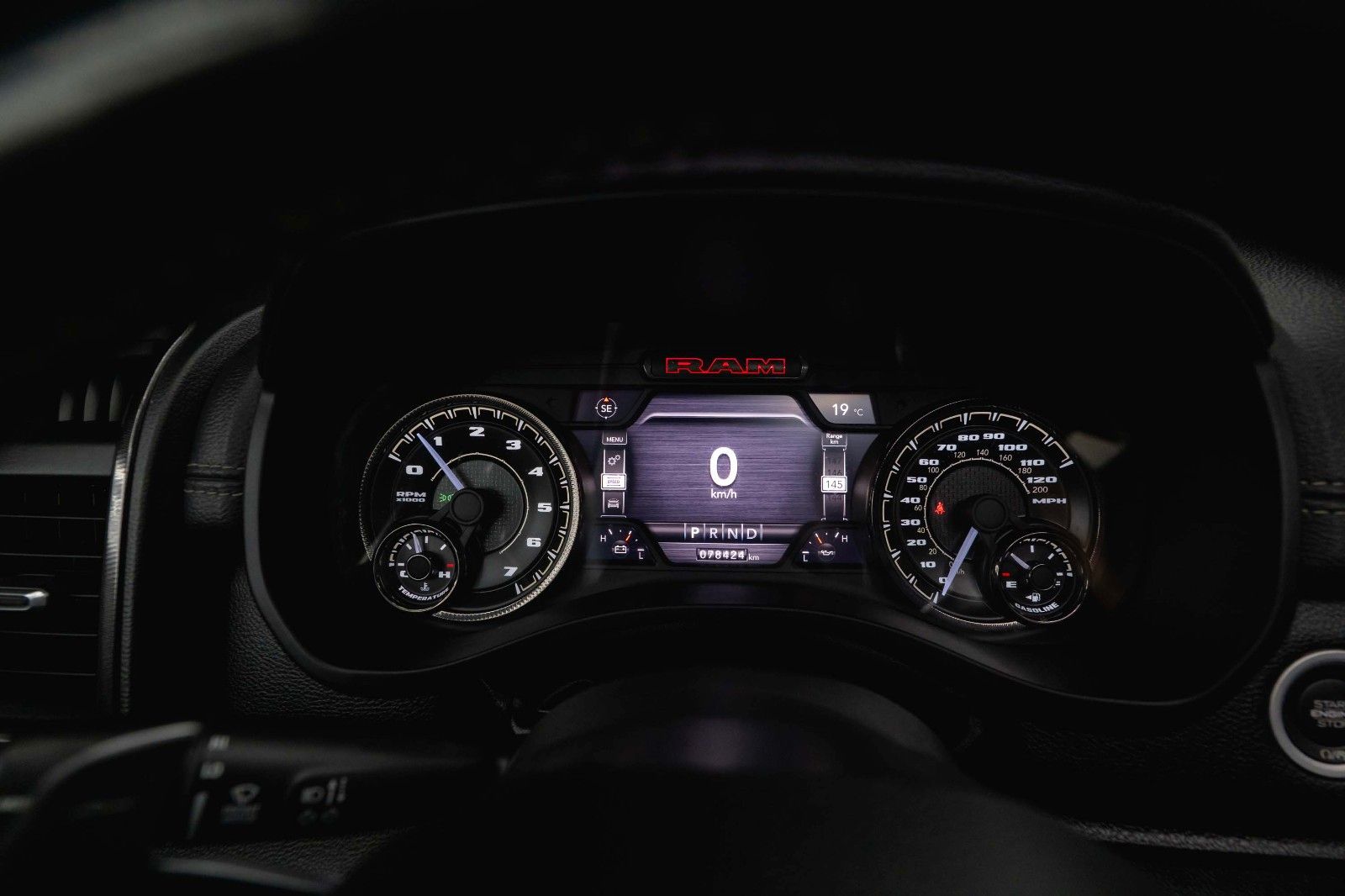 Fahrzeugabbildung Dodge RAM 5.7 V8 HEMI 4x4 LARAMIE GT NIGHT Offroad 19%