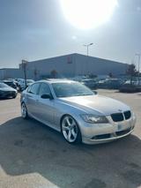 BMW Bmw e90 330i - BMW 330 aus 2004: 330i