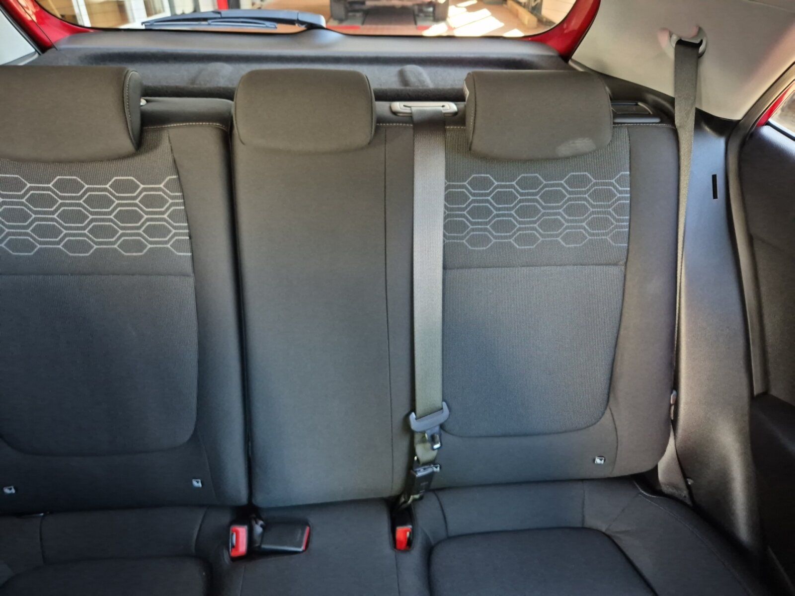Fahrzeugabbildung Kia Rio 1.0 T-GDI Dream Team
