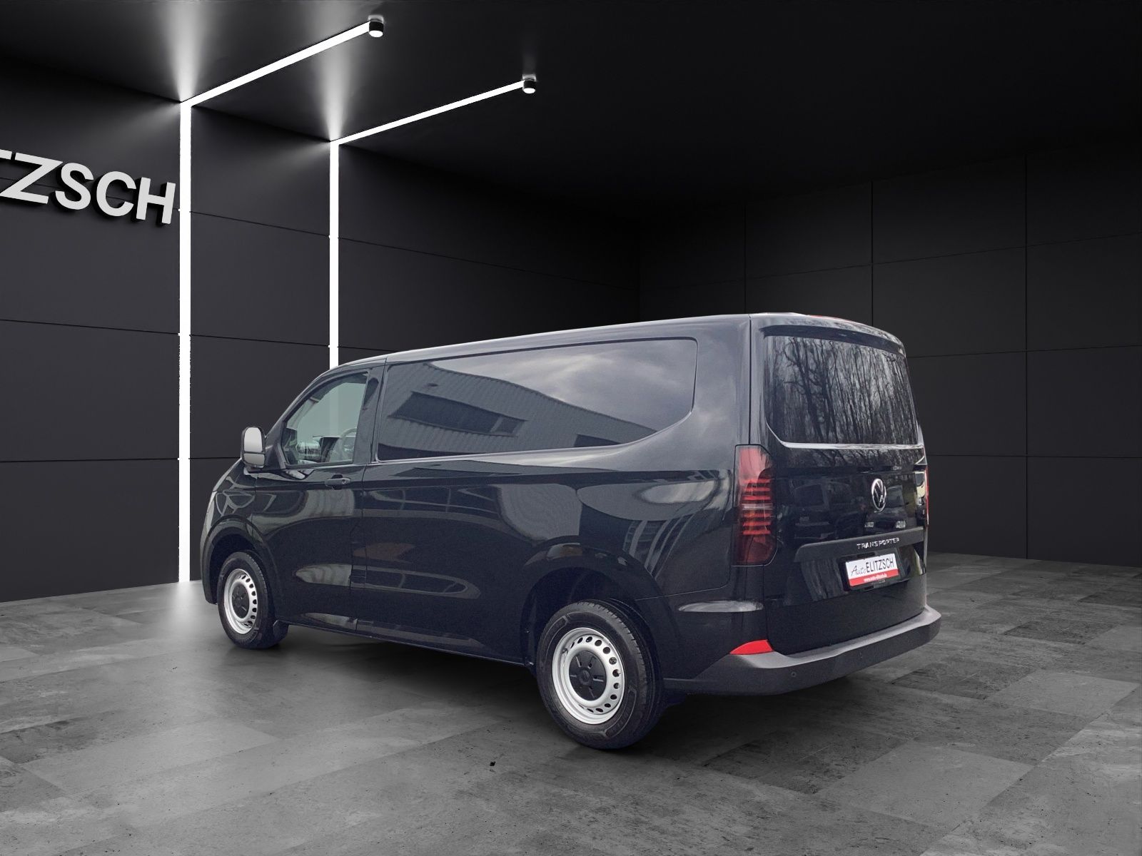 Fahrzeugabbildung Volkswagen T7 Transporter Kasten TDI 81 kW KR PDK LANE ASSI