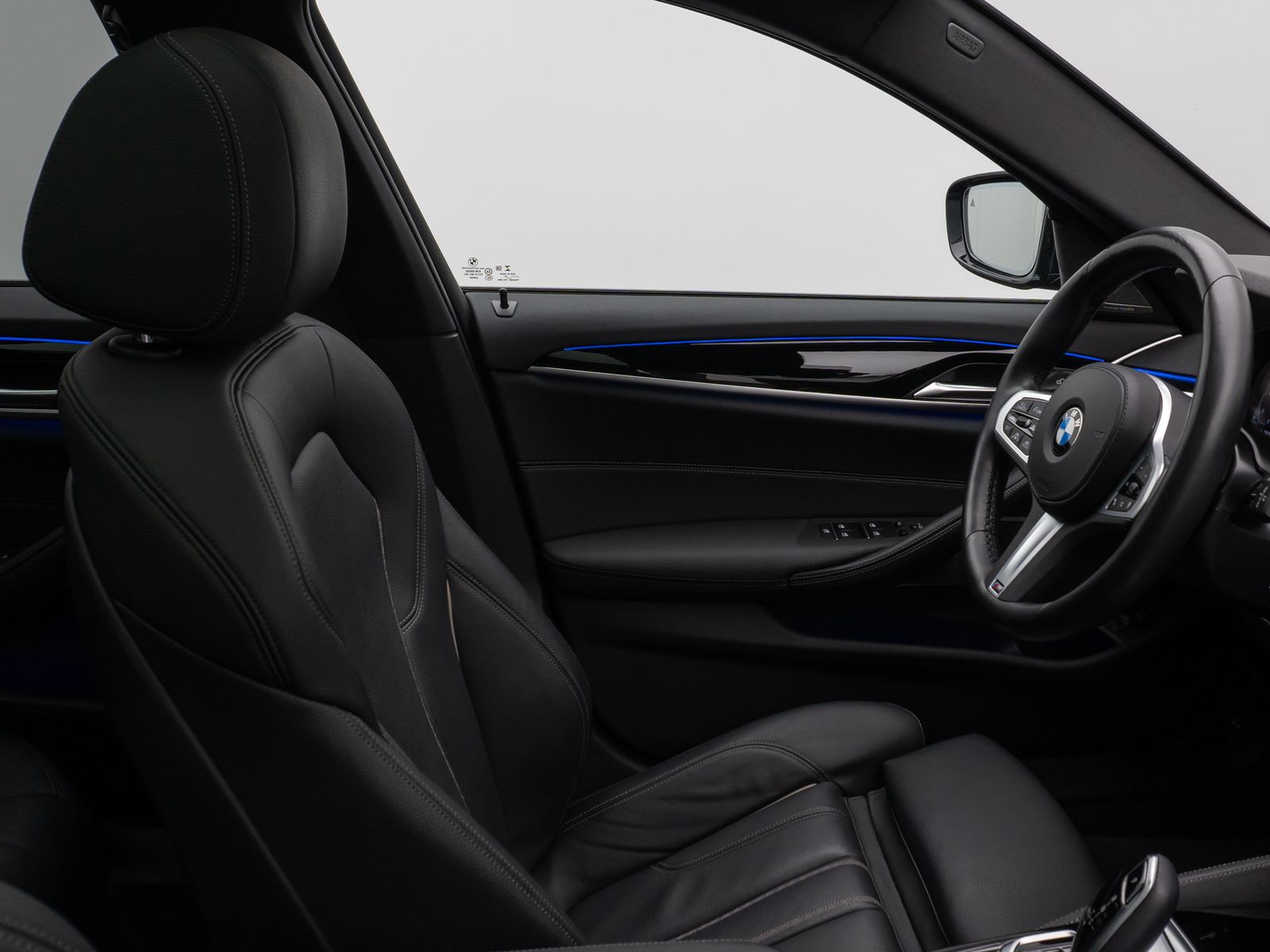 Fahrzeugabbildung BMW 540d xD M Sport Panoram Kamera Laser HUD DAB H/K