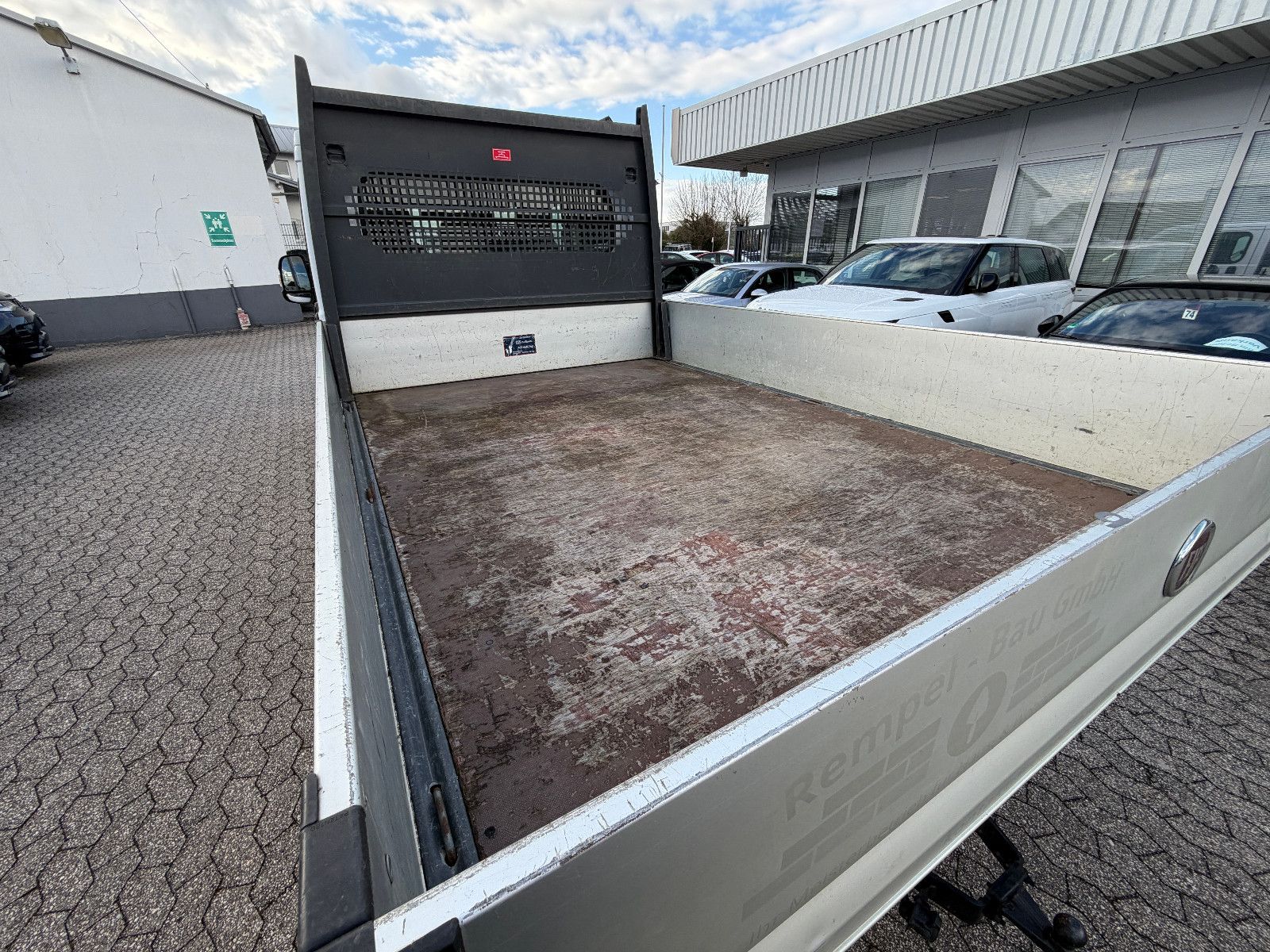 Fahrzeugabbildung Fiat Ducato Pritsche/7-SITZ Doppelk. 35 140 L4 Pritsc