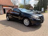 Mercedes-Benz A 180 BlueEfficiency 5-Türer*Klima*SZH*Alu - Mercedes-Benz A-Klasse: Türer