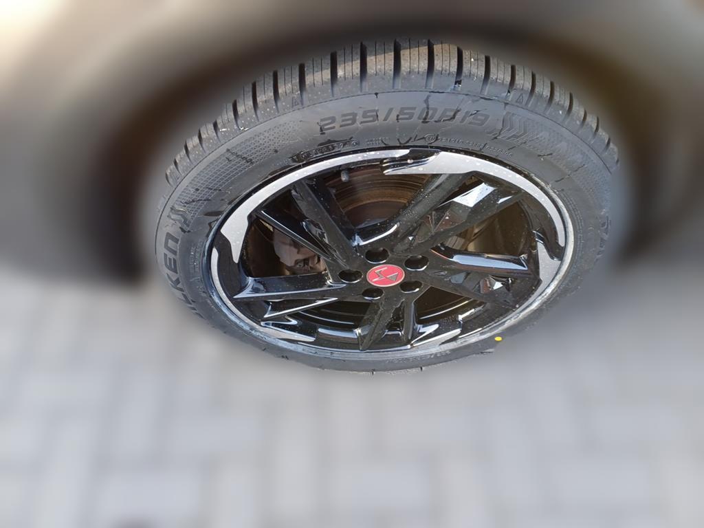 DS Automobiles DS7 (Crossback)