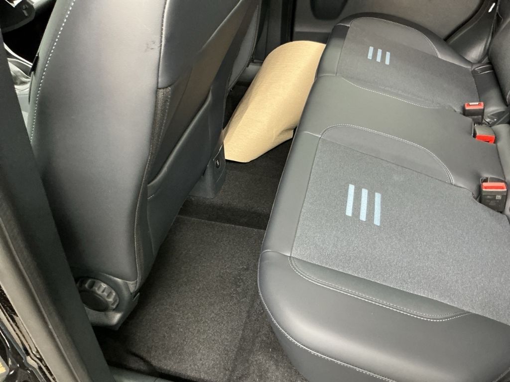 Fahrzeugabbildung Ford Tourneo Courier Active Navi Totwinkelassistent