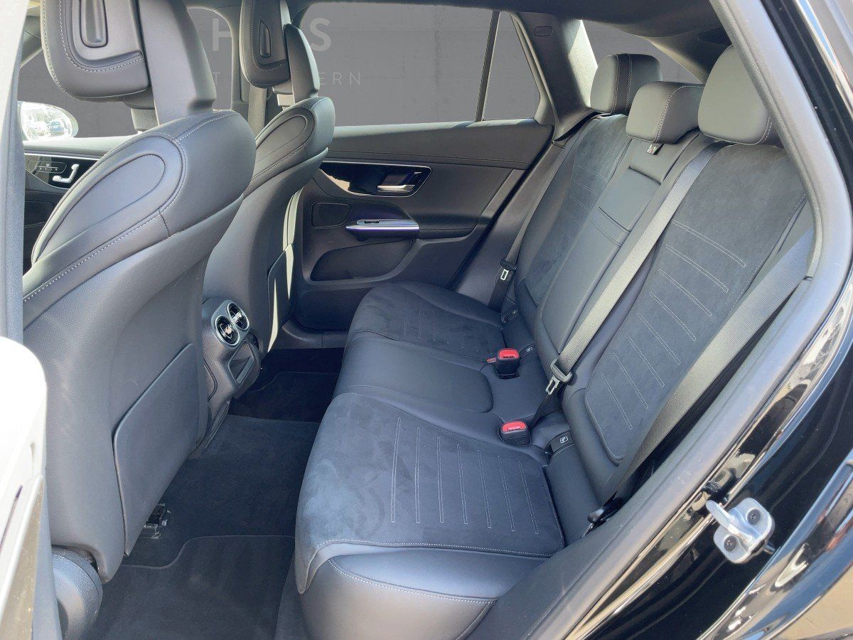 Fahrzeugabbildung Mercedes-Benz GLC 200 4M AMG/Night/360°/Distr./AHK