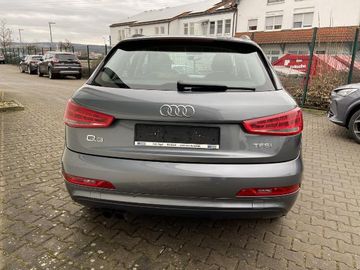 Bild 4 Audi Q3 1.4 TFSI - PDC hinten - SHZ - 8-fach Bereift