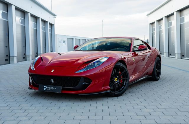 Ferrari 812 Superfast | Full Carbon | Lift | Racingseats