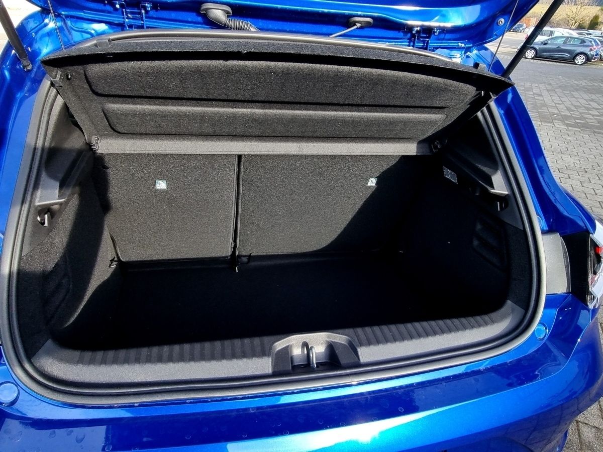 Fahrzeugabbildung Renault Clio KISS TCe 90