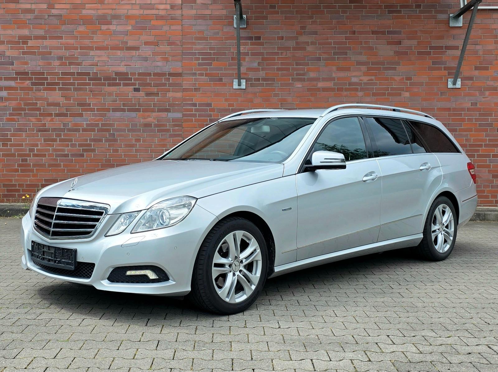 Mercedes-Benz E 220 CDI / Deutsches Fahrz./ Scheckheft Merced.