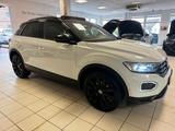 Volkswagen T-Roc Sport 4Motion Pano/LED/STHZ/ACC/AHK - Volkswagen T-Roc in Kassel
