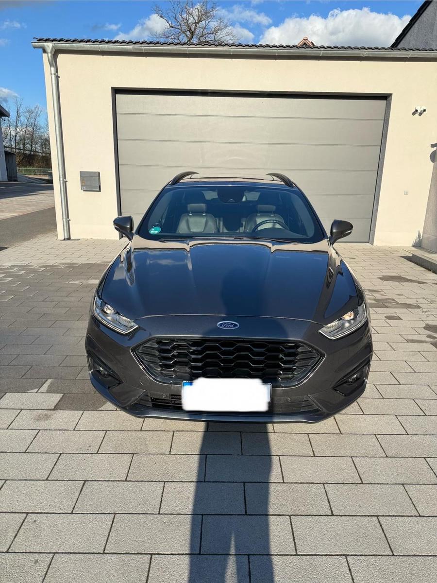Ford Mondeo Turnier ST-Line AWD
