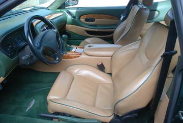 2001 Aston Martin DB7 照片 8