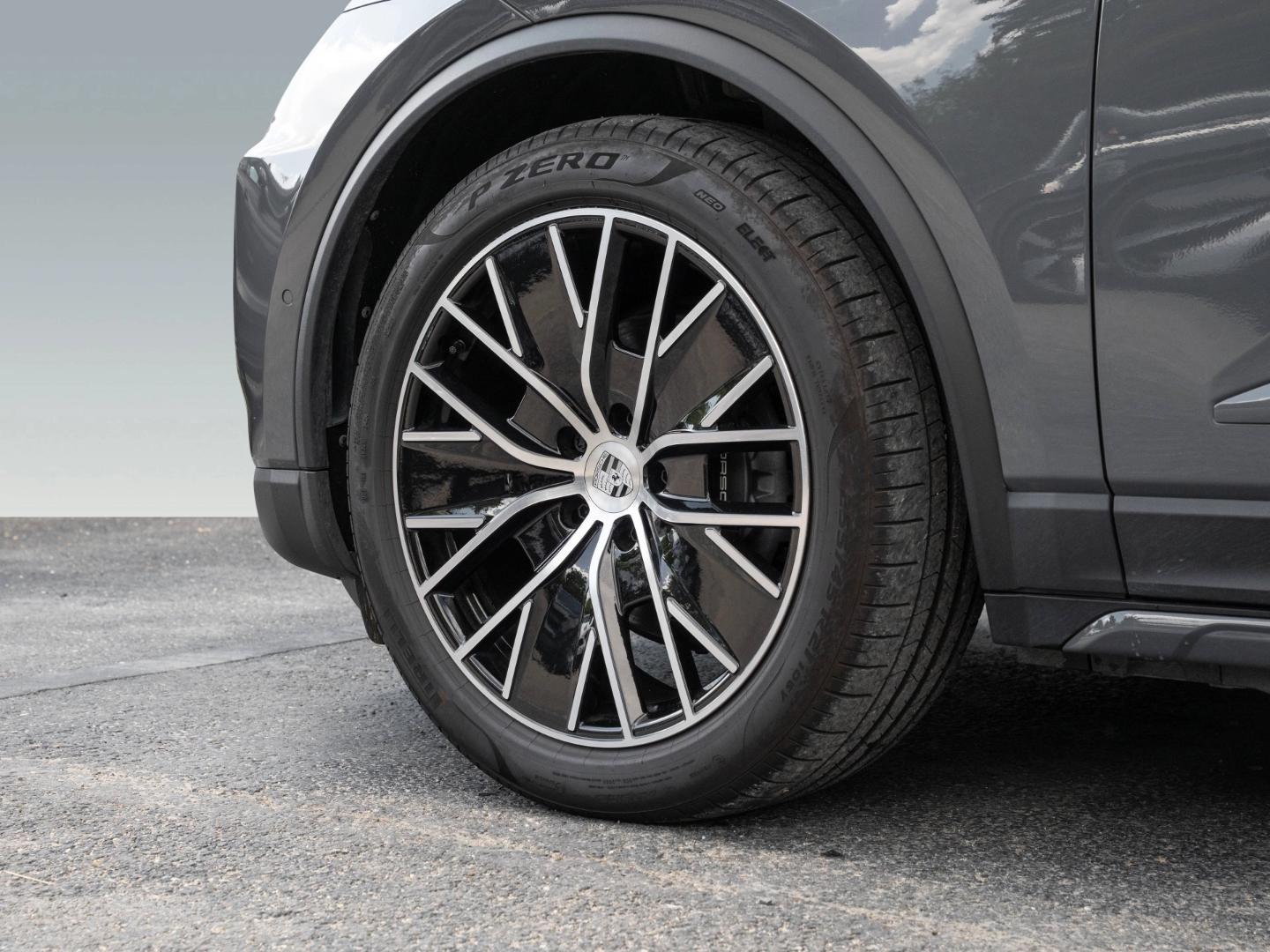 Porsche Macan Abstandsregeltempostat 21 Zoll BOSE
