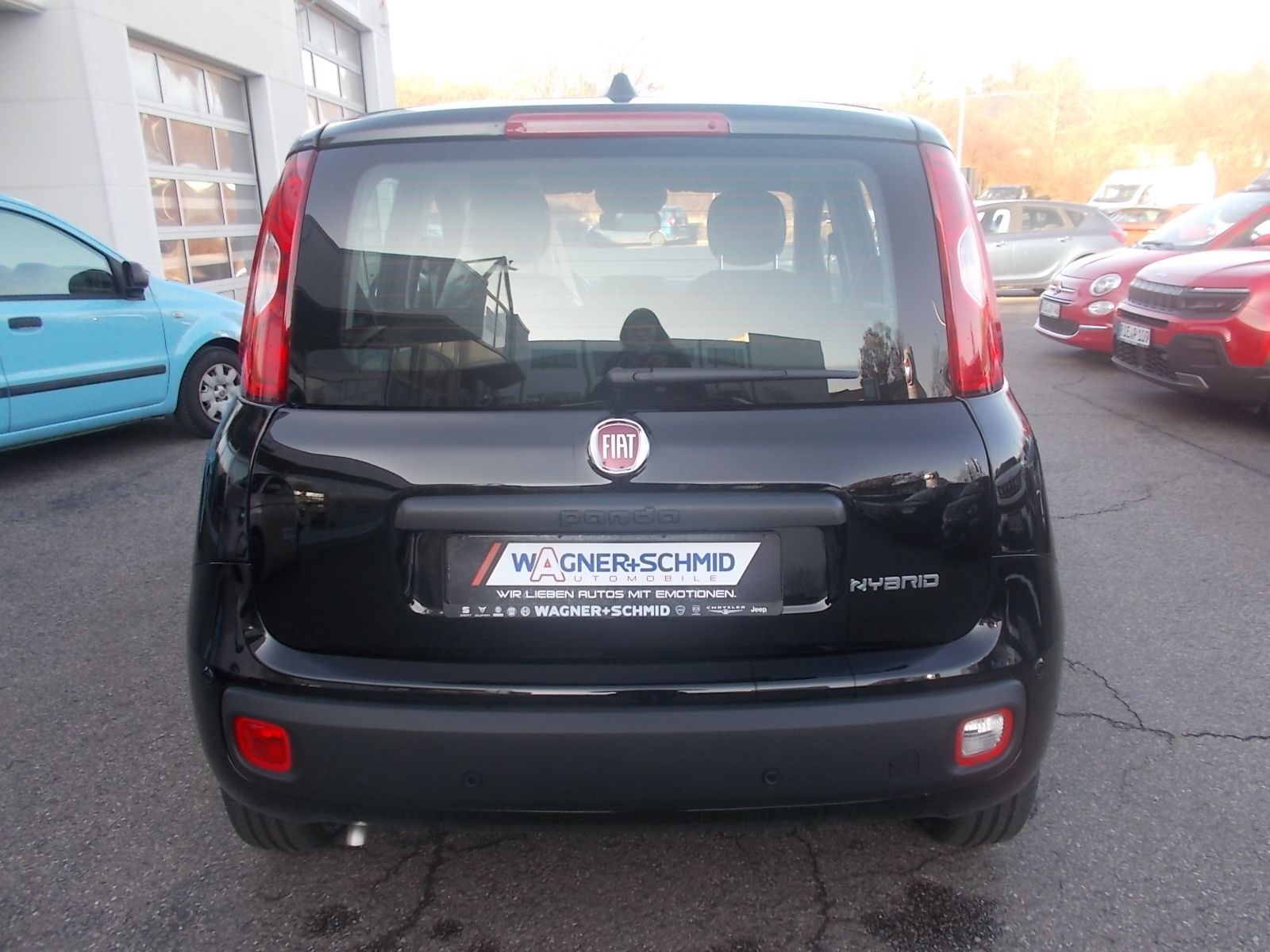 Fahrzeugabbildung Fiat Panda Pandina IKON 1.0 Hybrid