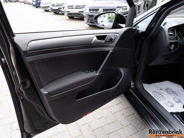 Golf VII Variant Comfortline TDI AHK LED Busin.