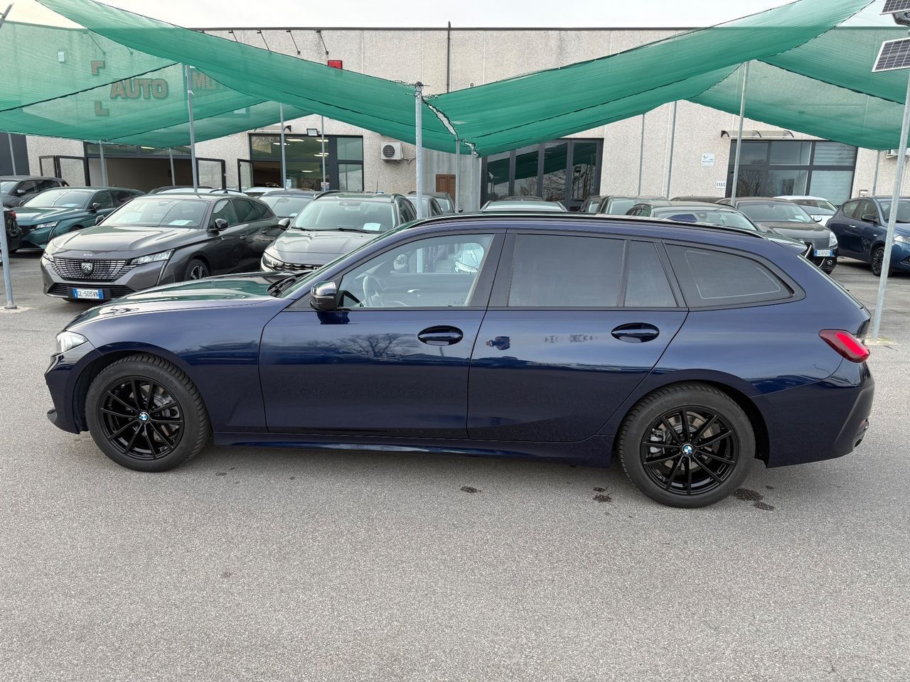 BMW Bmw 320d My23 Sw Pelle Automatico Full imagem 2