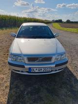 Volvo V40 1.6 Comfort Comfort - gebrauchte Volvo V40 aus dem Jahr 2003