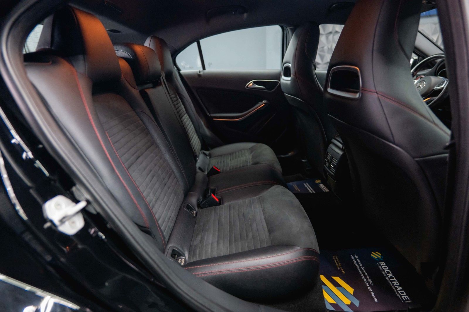 Fahrzeugabbildung Mercedes-Benz A 250 AMG Sport Black Edition *TÜV Neu*Navi*19%*