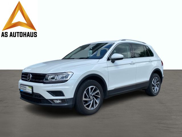 Volkswagen Tiguan 4Motion Navi PDC SHZ Klima Panorama LED