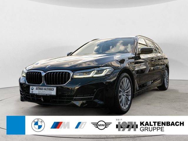 BMW 530e Touring xDrive HUD 360° LASER LED FACEL.