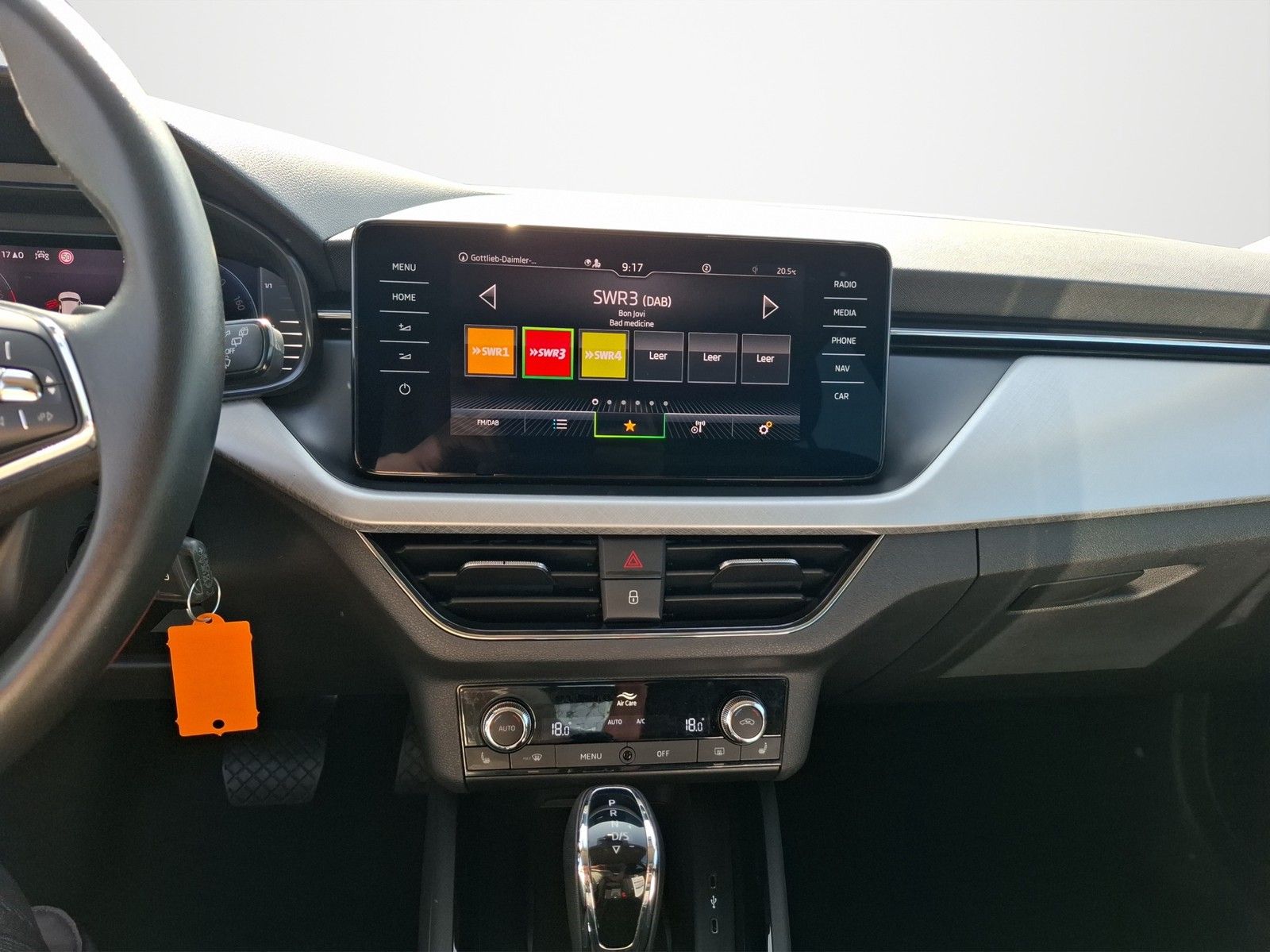 SKODA Kamiq 1.0 TSI Tour DSG / VOLL-LED / NAVI / TEMPO - Image 14