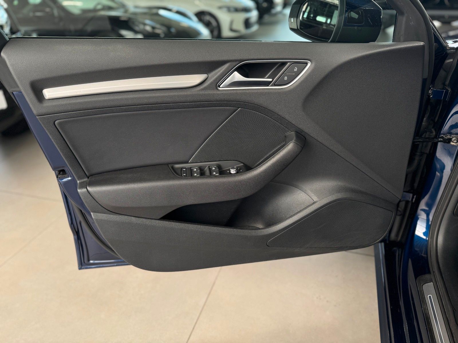 Fahrzeugabbildung Audi S3 Sportback quattro KEINOPF+ACC+MATRIX+MAGNETIC