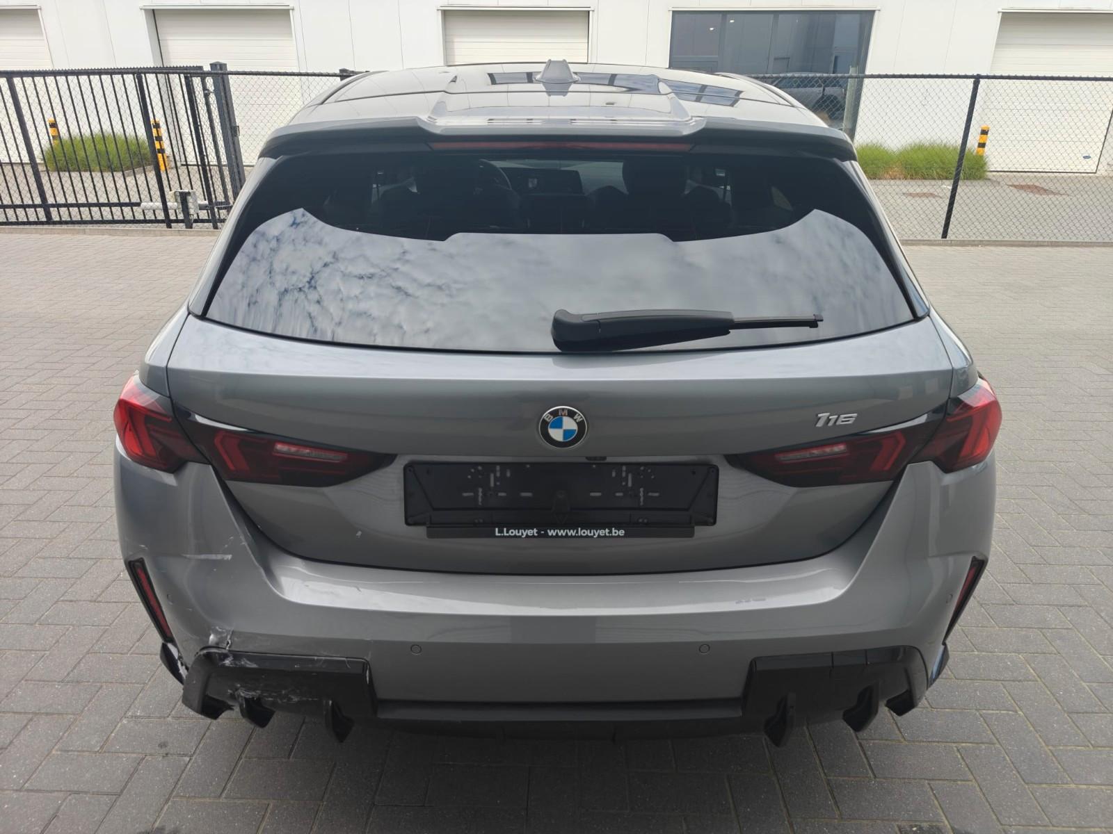 BMW 116i NEW M-PAKET PANO LED HARMAN CAMERA