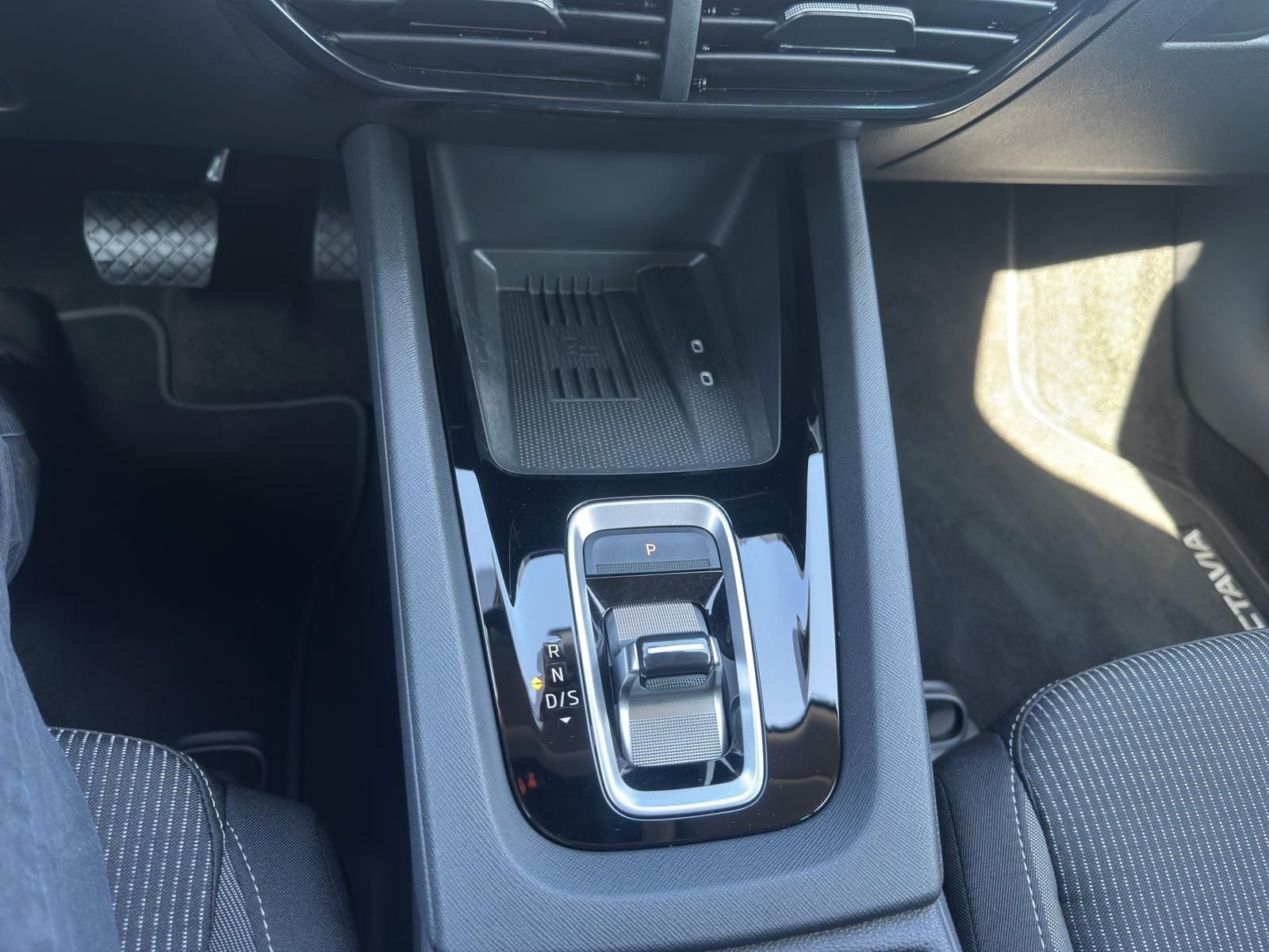 Octavia 2.0 TDI 110 kW Selection AHK PDC v+h SHZ