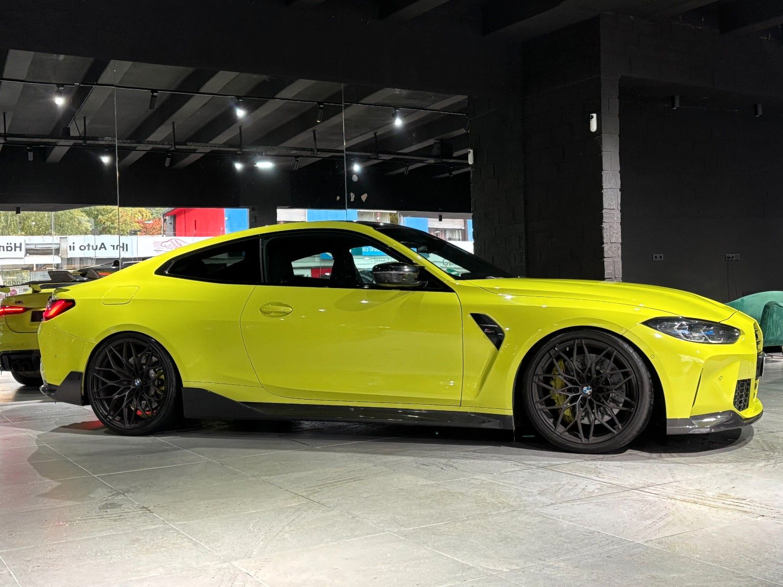 Fahrzeugabbildung BMW M4 Competition *M-Perf.PartsCarbon*HUD*360°KAM