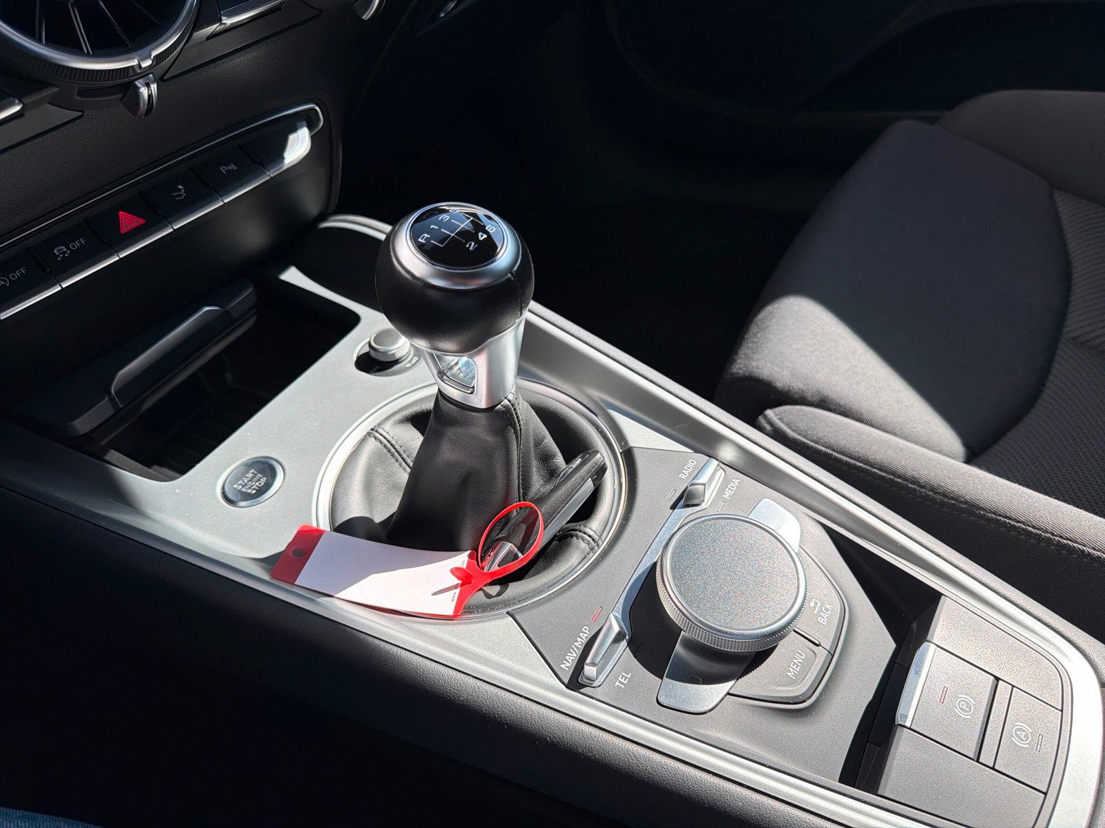 Audi TT Coupé 1.8 TFSI S line LED Navi