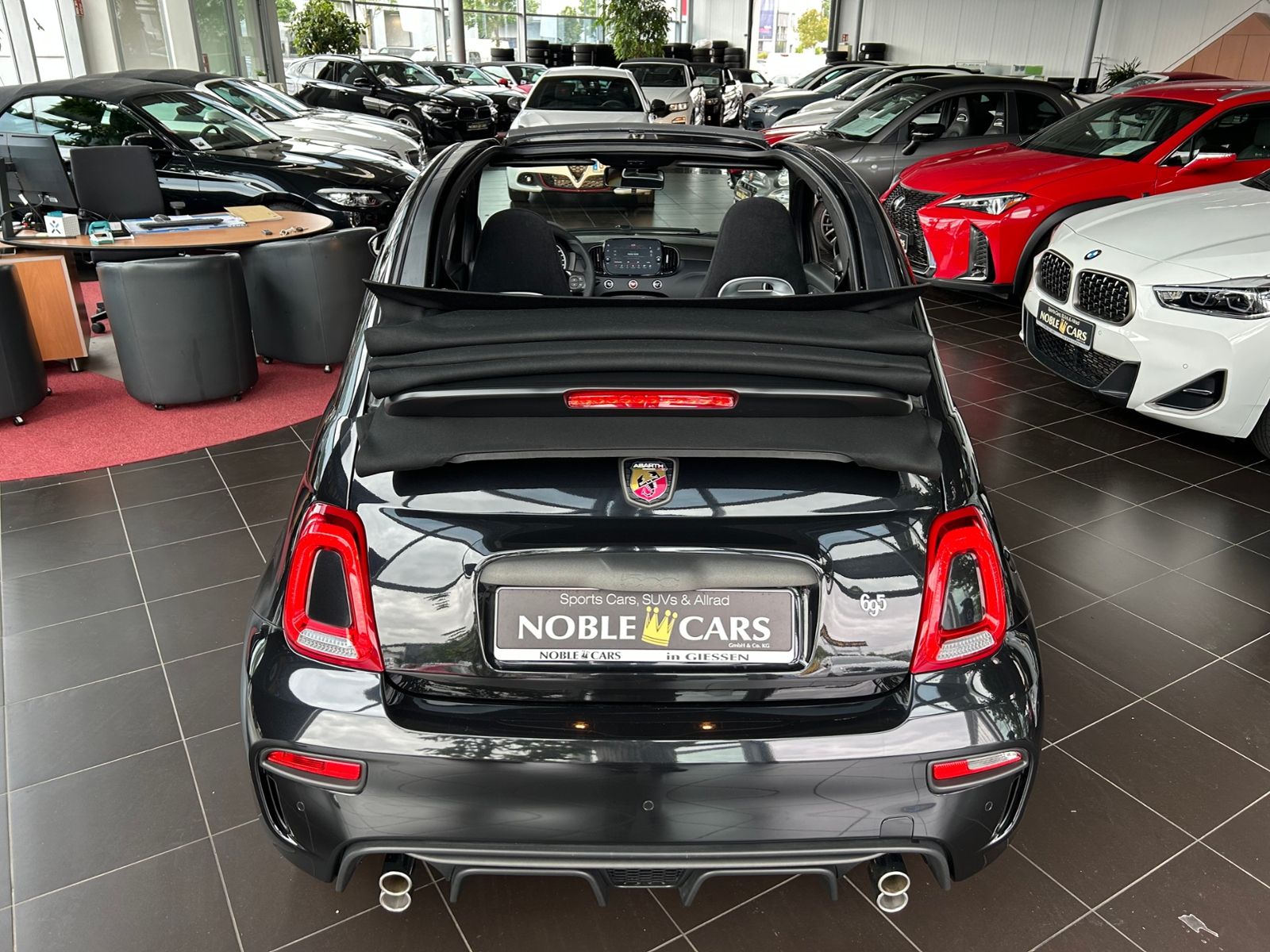 Fahrzeugabbildung Abarth 695 C KLIMA NAVI ALU 17 "  Nur  1450  km