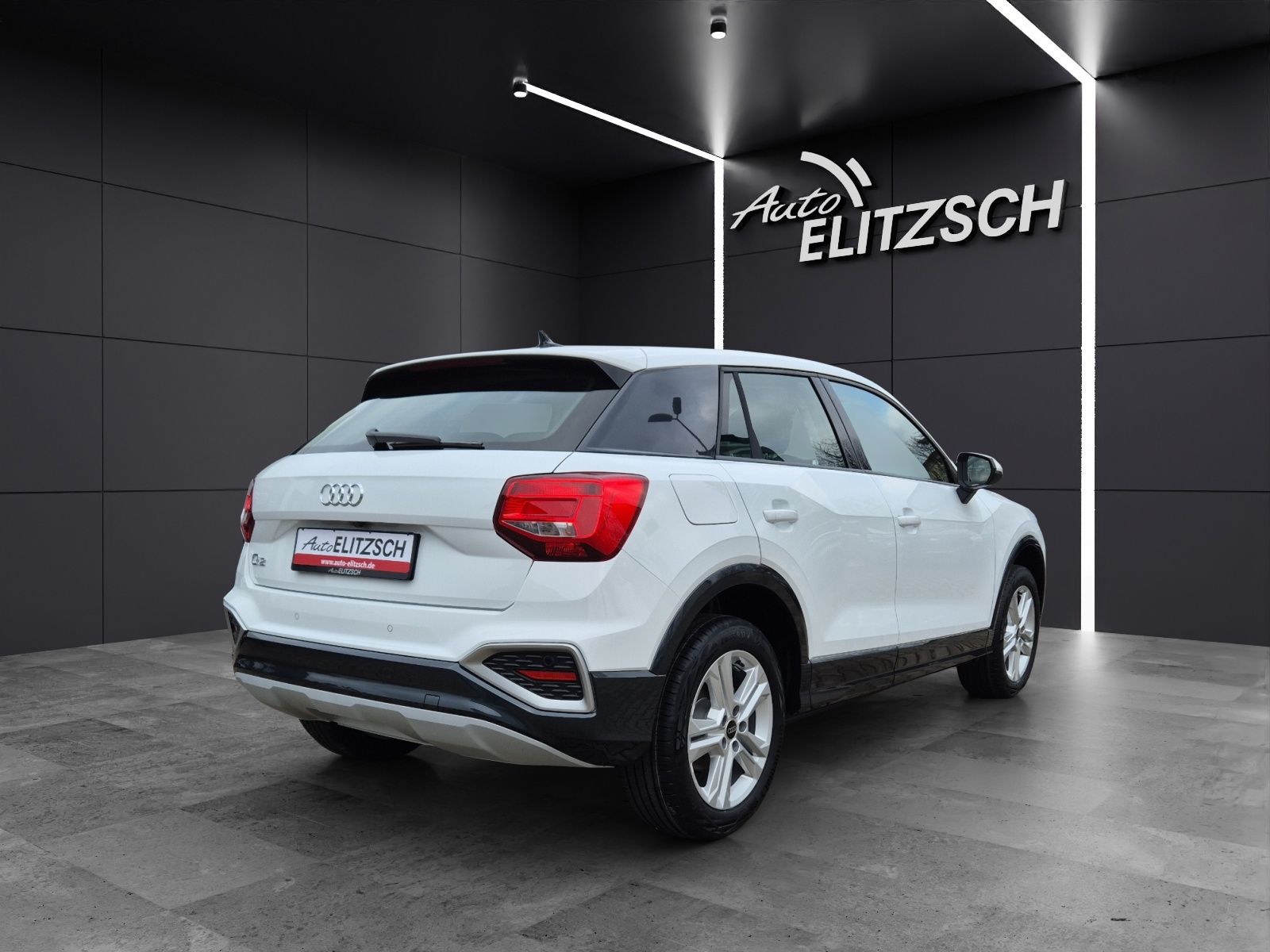 Fahrzeugabbildung Audi Q2 35 TFSI advanced S tronic LED