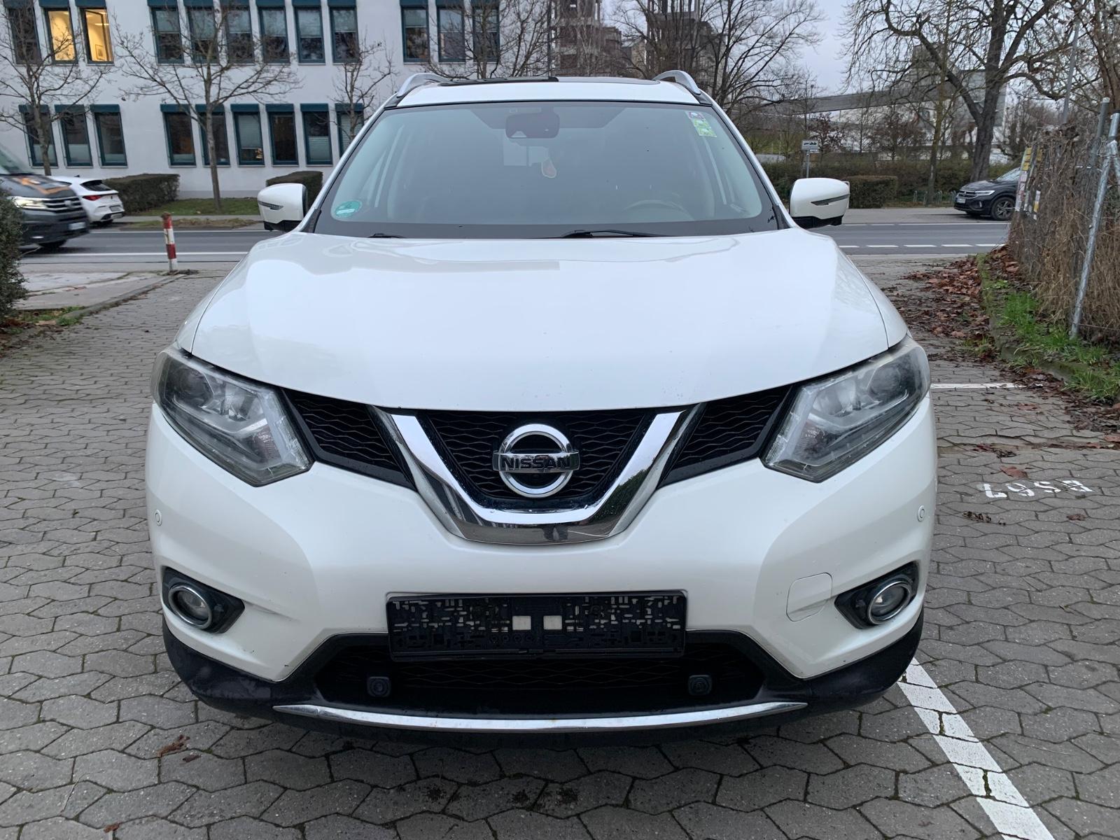 Nissan X-Trail Tekna 4x4