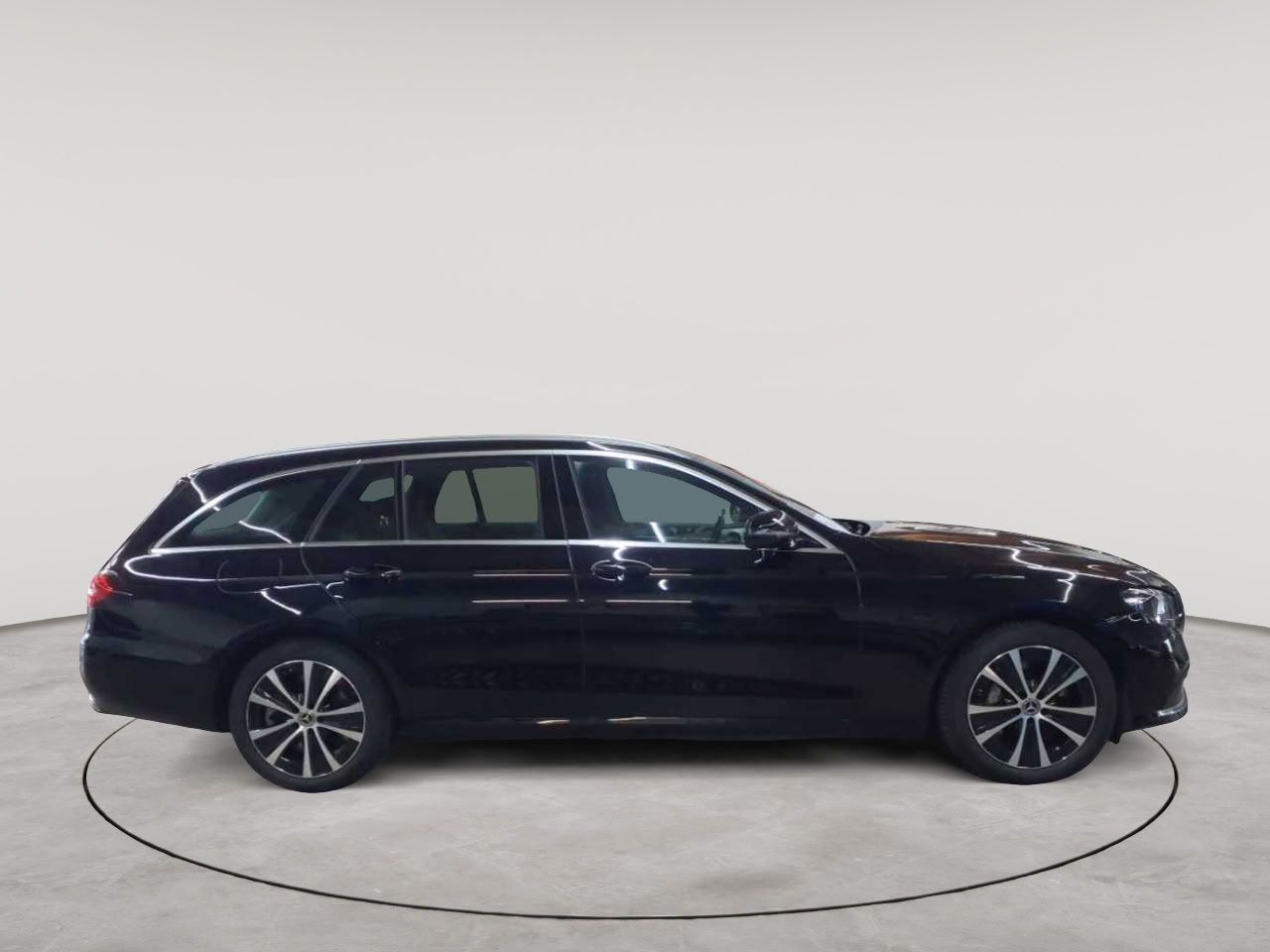 Mercedes-Benz E 300 de T 9G-TRONIC Avantgarde MBUXP imagem 3