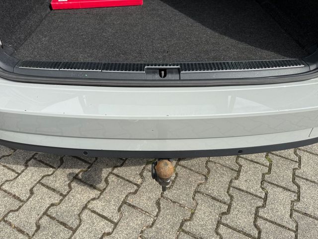 Superb Combi 1.4 TSI Hybrid Sportline iV 360°KAM
