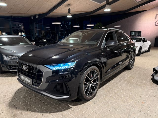 Audi Q8 50 TDI quattro S-line *Full*