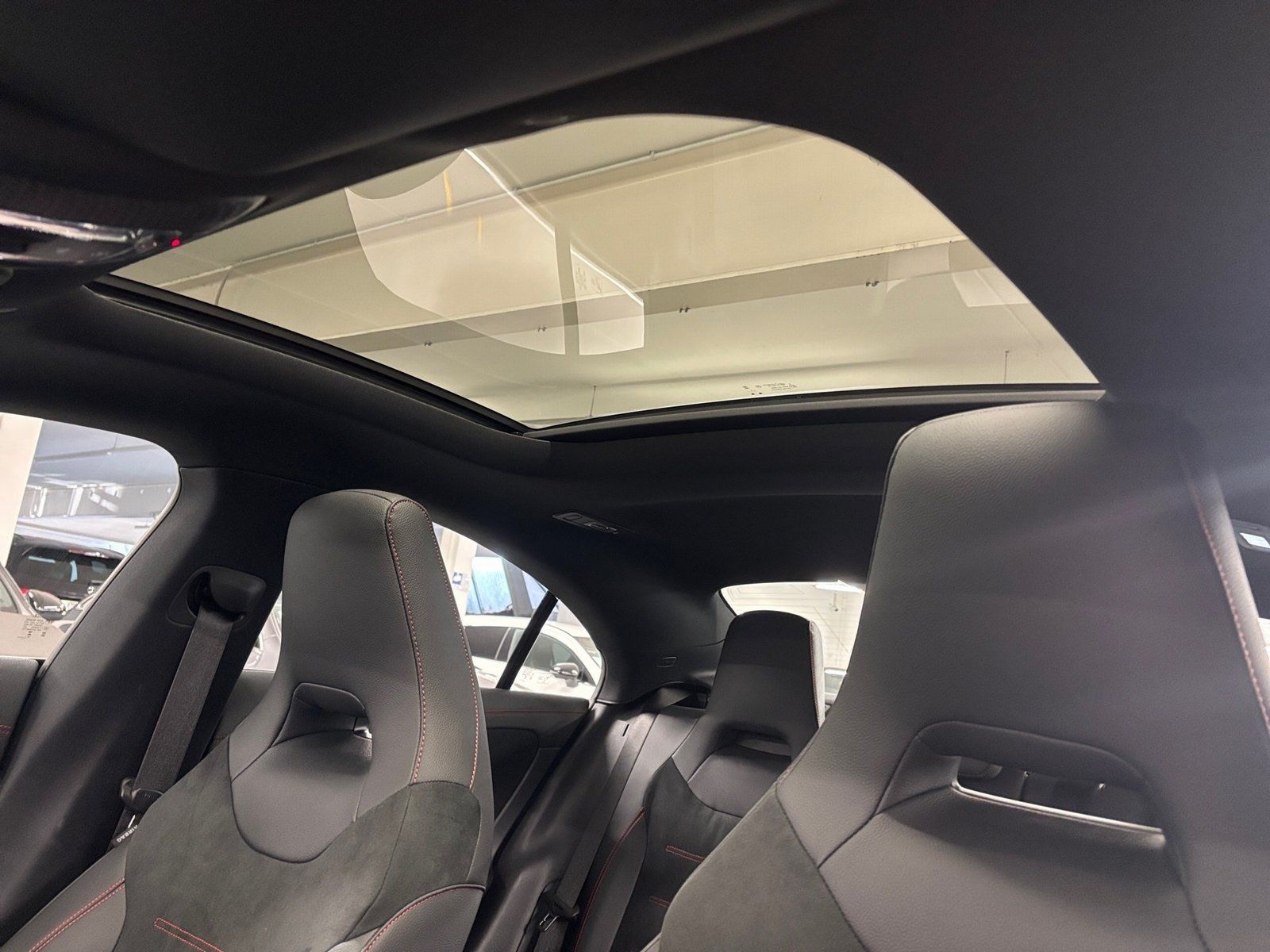 Fahrzeugabbildung Mercedes-Benz CLA 200 AMG Prem*Pano*Distro*MBeam*Totwi*CarPla*