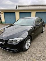 BMW 528i Business , Steuerkette NEU , Top Zustand 