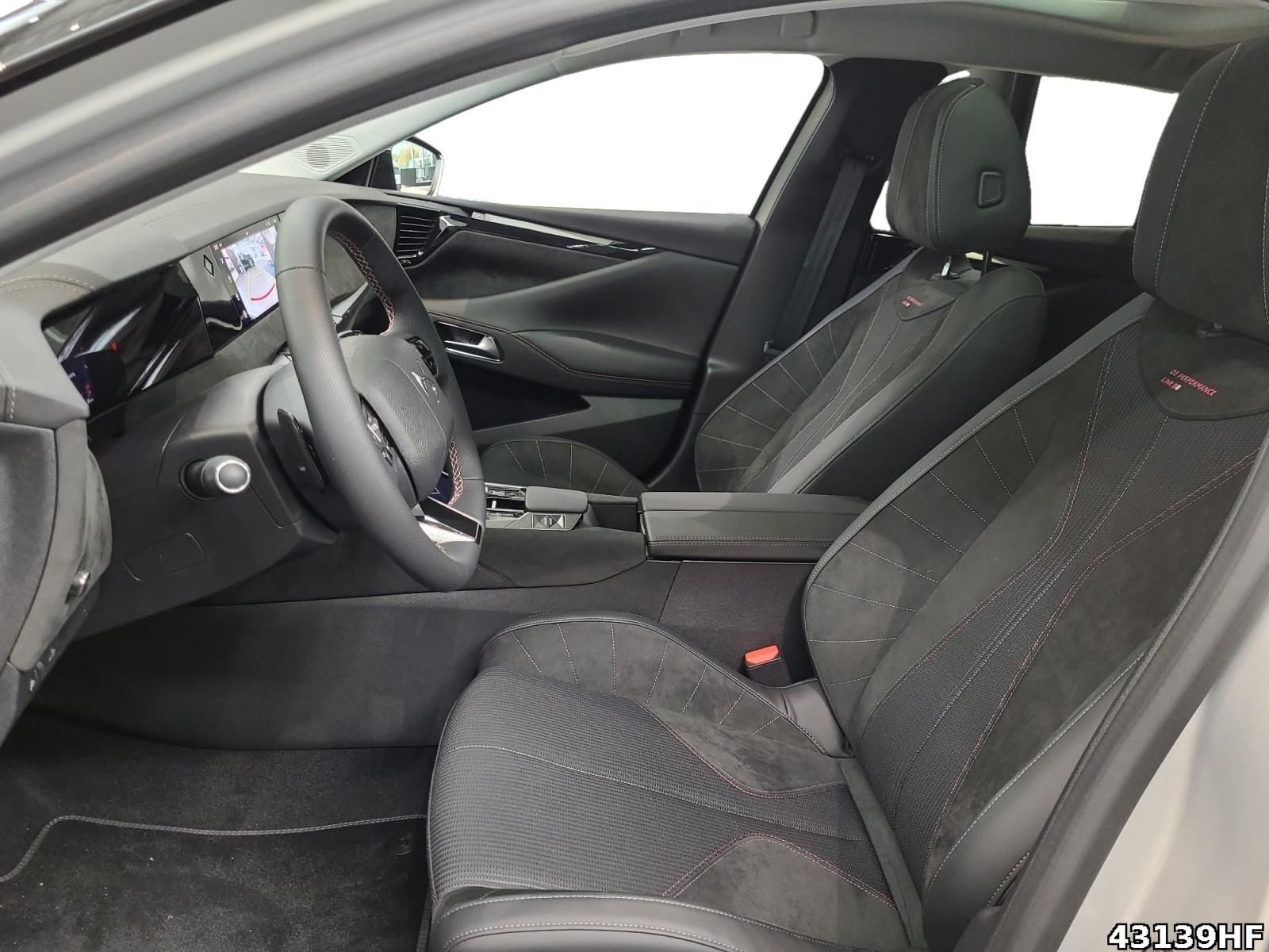 Fahrzeugabbildung DS Automobiles DS4 Performance Line+LEDER+NAVI+HEAD-UP+