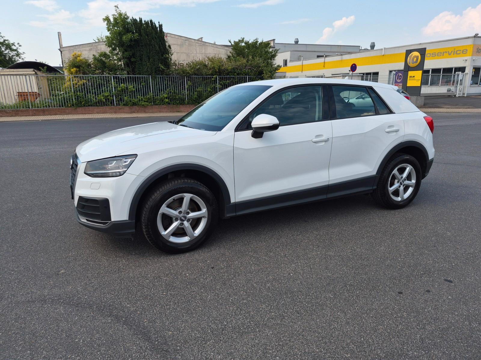 Audi Q2 1.4 TFSI,, Navi usw, Tüv Neu