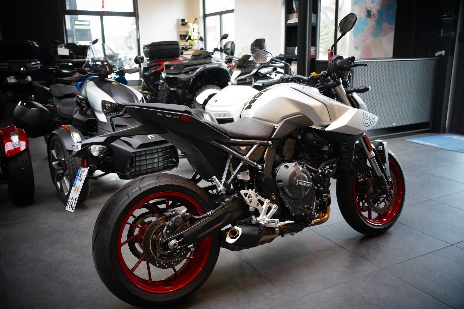 Fahrzeugabbildung Suzuki GSX-8S