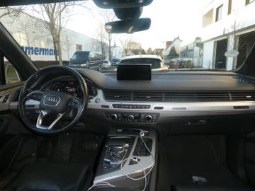 Audi Q7 - 10