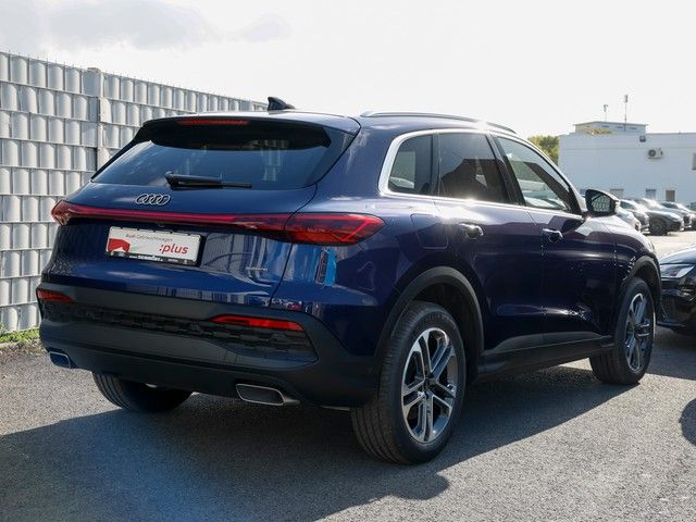 Audi Q5 SUV TFSI quattro Pano AHK ACC Matrix LED Nav foto 2