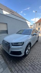 Audi Q7 50 TDI quattro tiptronic S line S line - gebrauchte Audi Q7 aus dem Jahr 2019